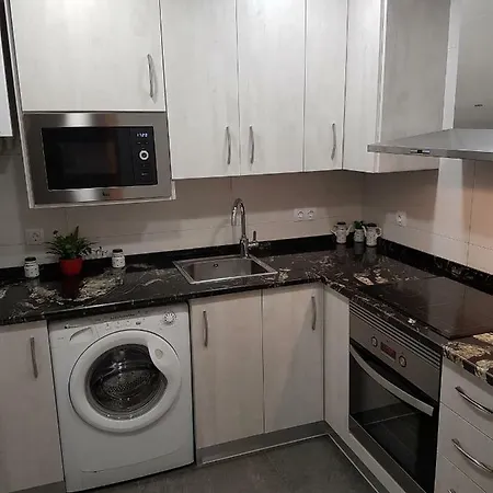 Salions Apartment *